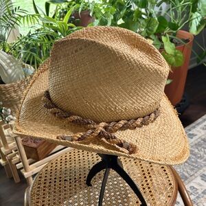 Shady Brady Montana raffia hat. Size M
